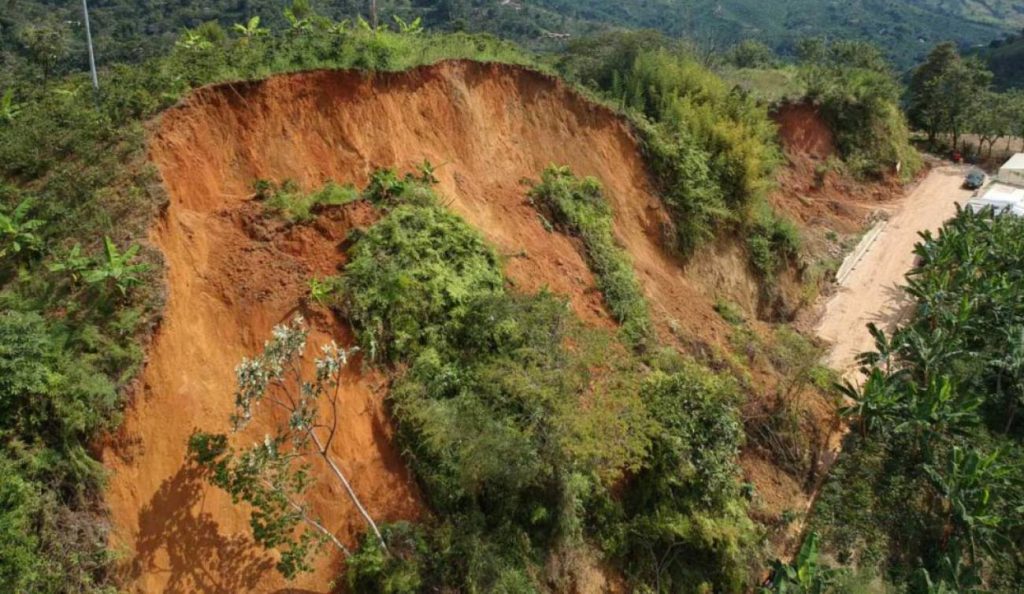 Alerta Naranja en seis municipios del Cesar por posibles deslizamientos de tierra