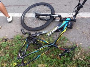 Falleció policía de tránsito tras ser atropellado cuando manejaba bicicleta