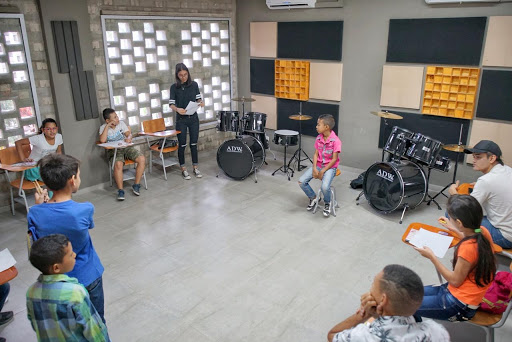 530 niños se formaron musicalmente en la escuela Leonardo Gómez