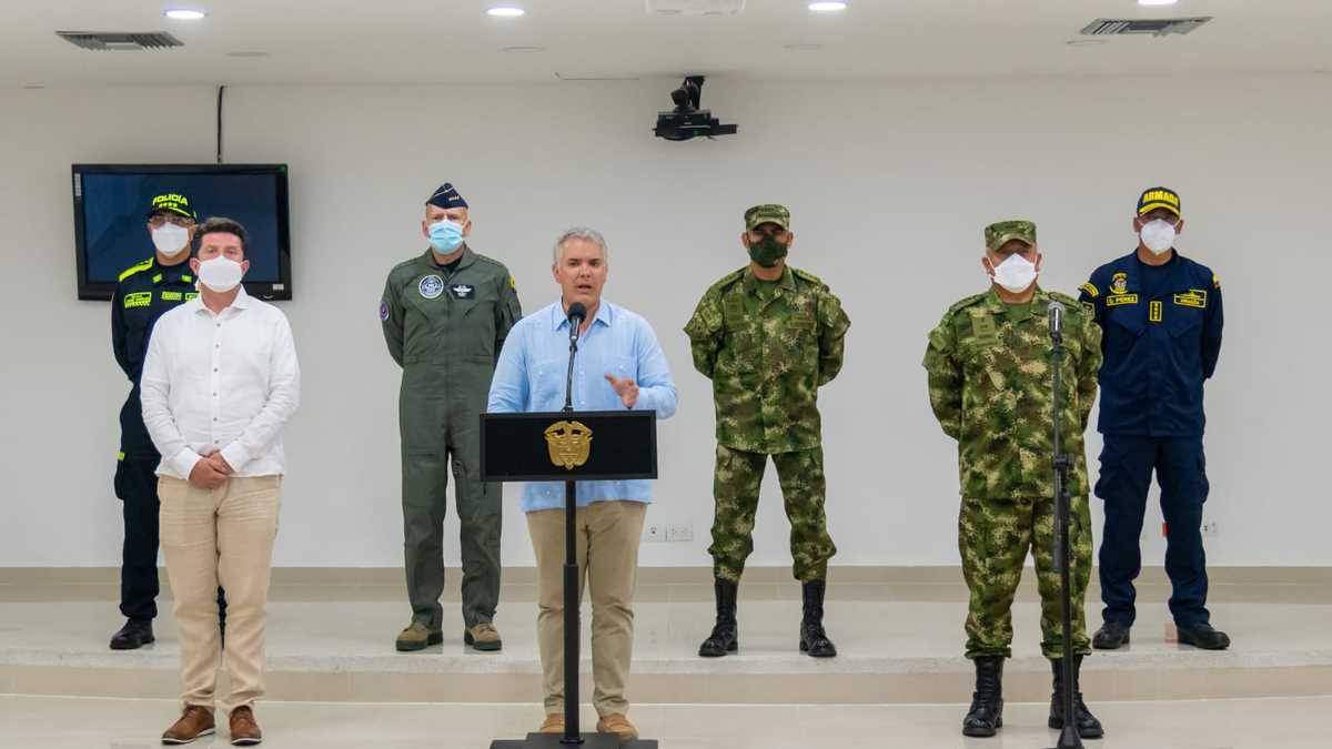 Presidente Duque anuncia dos batallones y más unidades aéreas para garantizar el control territorial y enfrentar a grupos criminales en Arauca