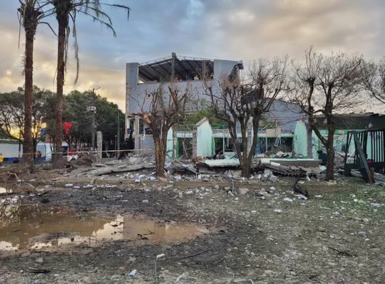 Carro bomba explotó en el municipio de Saravena dejando una persona muerta y cinco más heridas