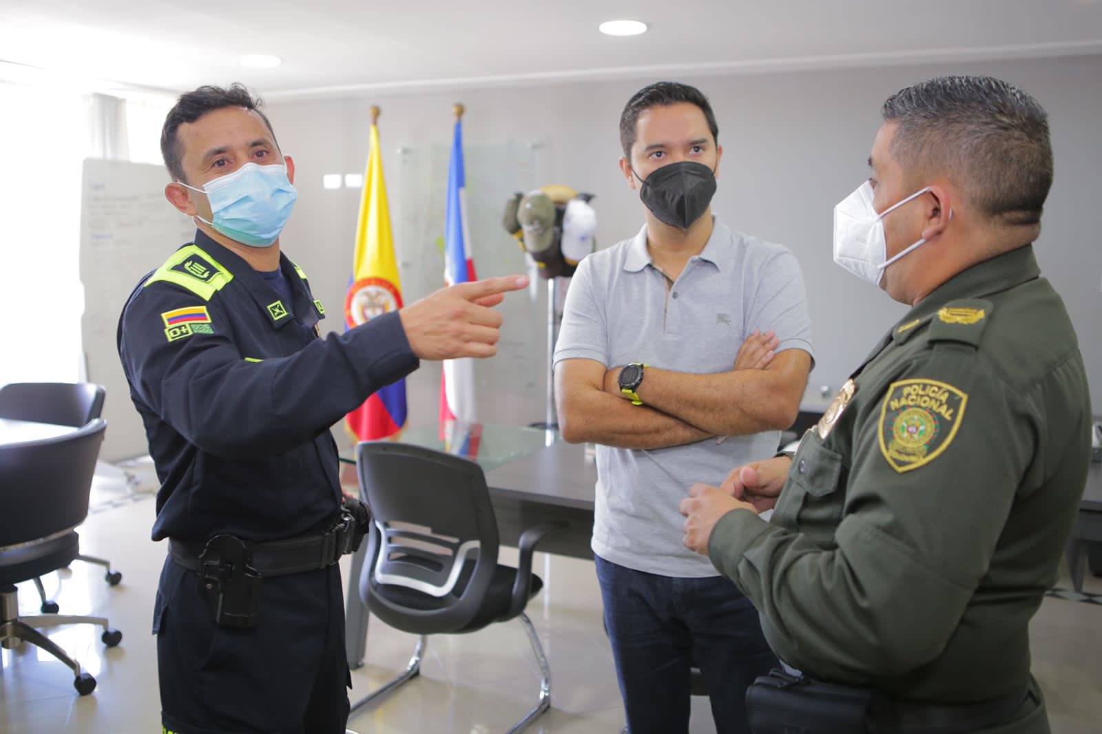 Alcalde Mello Castro le dio la bienvenida al nuevo comandante de la policía en el Cesar