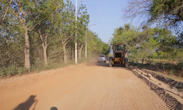 Continúa la optimización de vías rurales en Valledupar