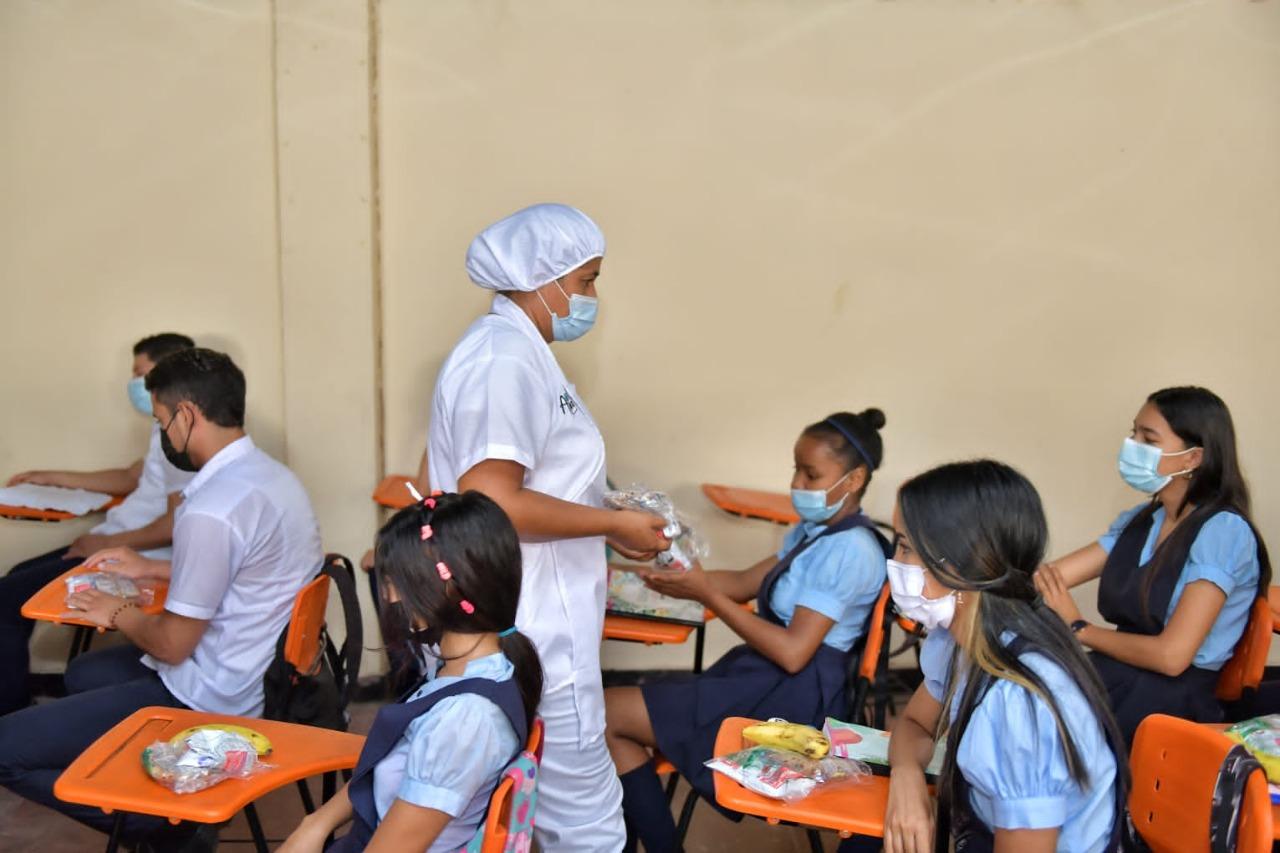 Desde este lunes 104.243 estudiantes en el Cesar se beneficiarán con el Programa de Alimentación Escolar   