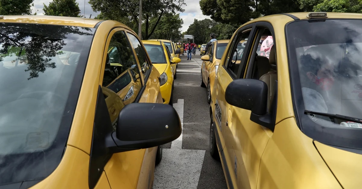 Oficina de Cultura lanza concurso para taxistas ‘Cantando al volante’