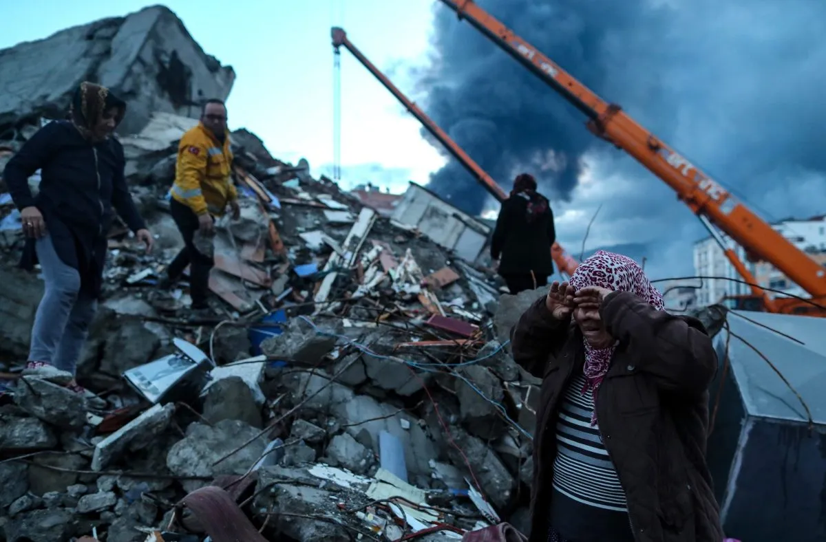 Turquía declara tres meses de estado de emergencia en la zona afectada por los terremotos