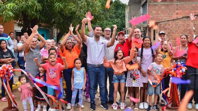 Alcalde sigue inaugurando obras de pavimentación en Valledupar