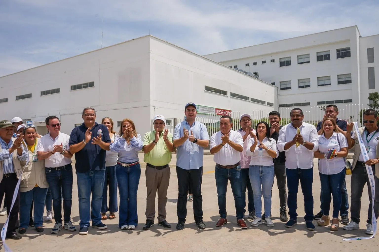 Inauguración de la vía de acceso y obras complementaria en hospital José David Padilla en el Cesar
