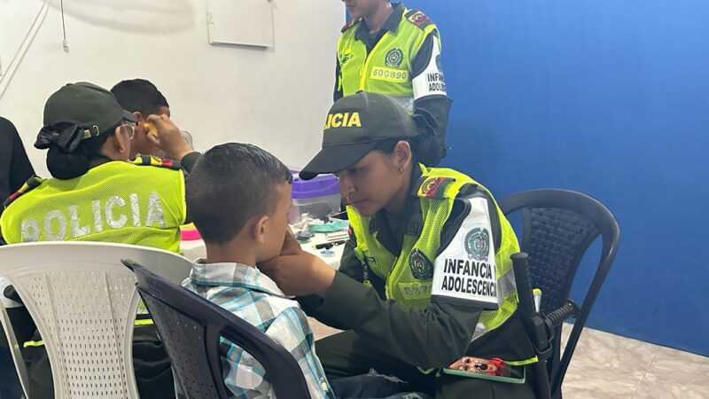 Policía de Infancia y Adolescencia adelantó jornada integral de recreación y salud en la fundación fuentes de vida en el barrio los Cortijos