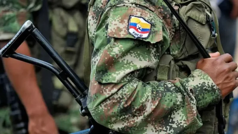 Fiscalía suspende órdenes de captura contra 19 disidentes de las FARC que verificarán cese el fuego
