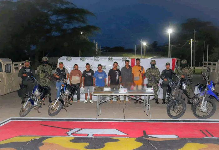 Ejército Nacional logra dar captura a seis presuntos integrantes del Clan del Golfo en La Guajira