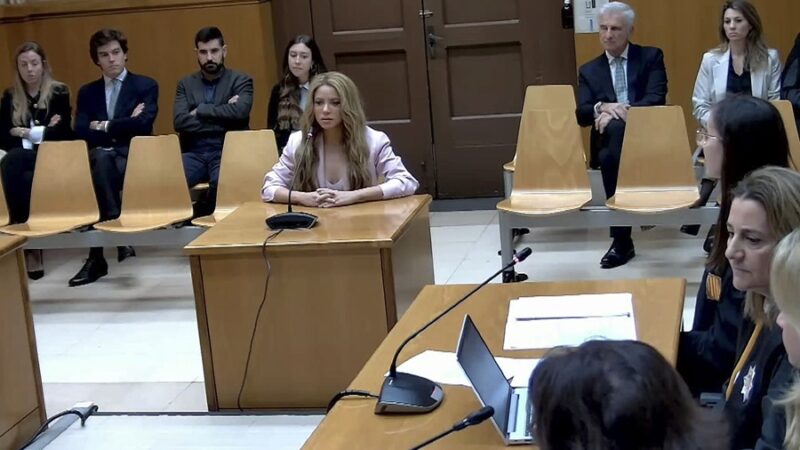 Shakira admite el fraude fiscal para evitar la prisión: “mis hijos me lo han pedido”