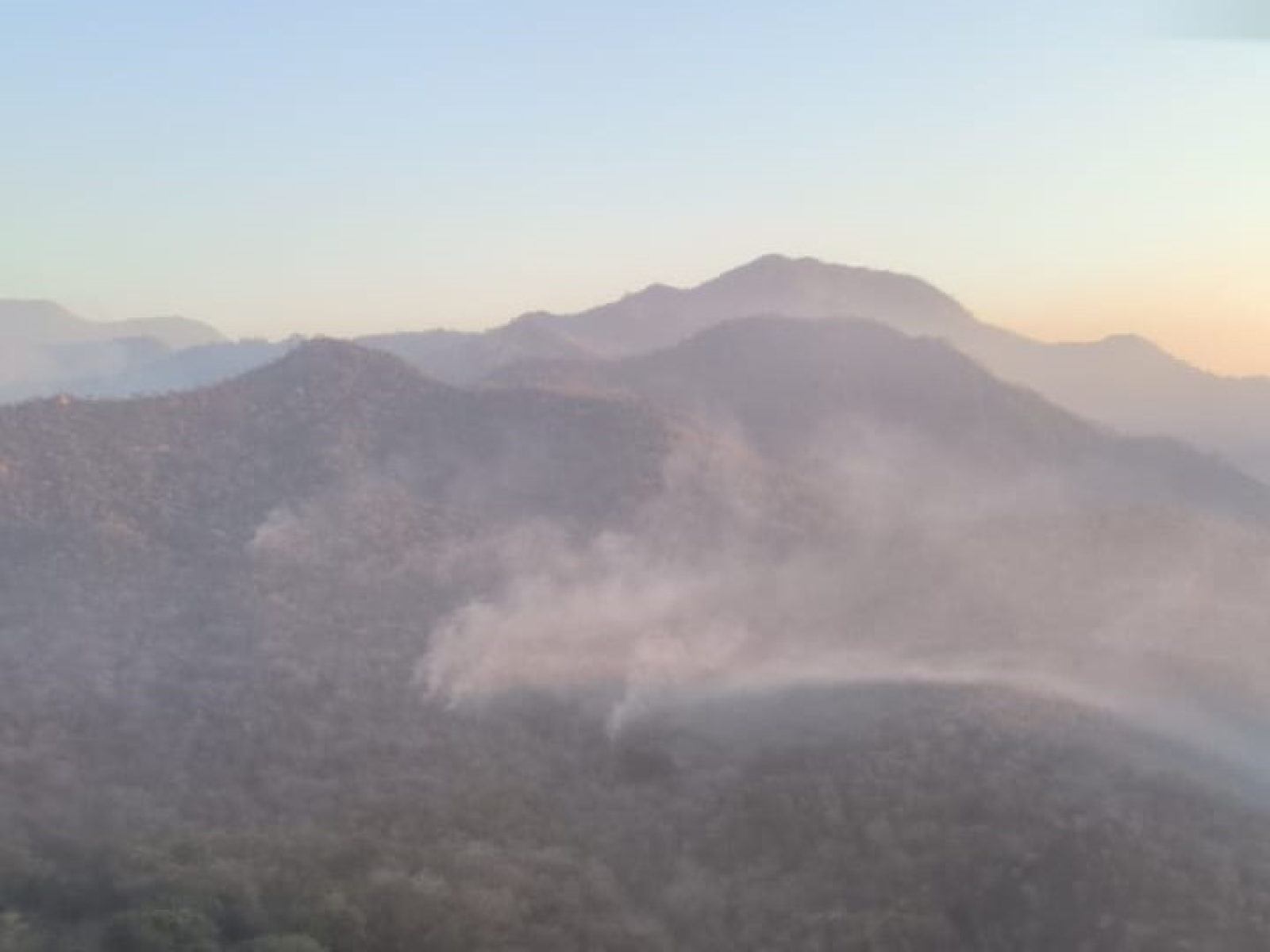 Realizan sobrevuelos en zona rural de El Copey para mitigar incendios forestales