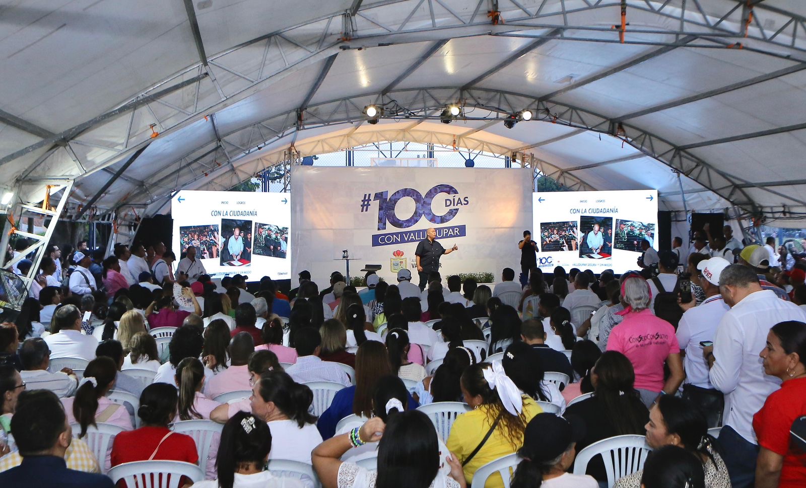 Alcalde Ernesto Orozco entregó informe de 100 Días de Gobierno