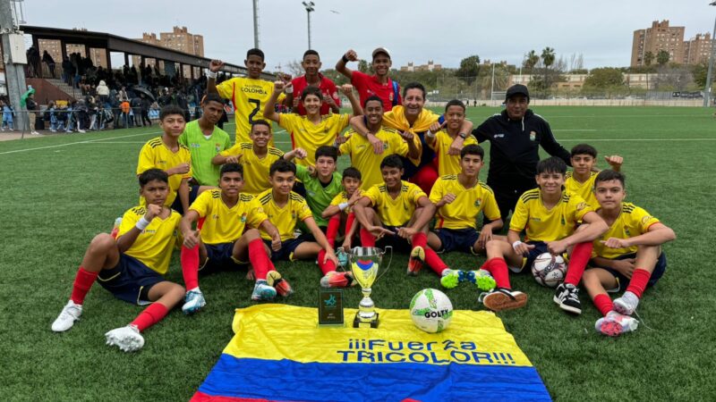 La Selección Valledupar Colombia salió campeón en Valencia, España