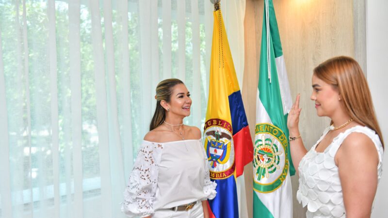 Gobernadora del Cesar posesionó a la nueva secretaria de Deportes