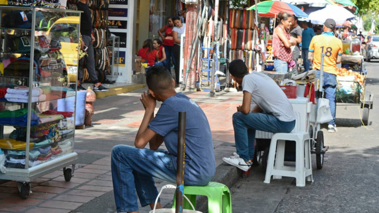 Cae el desempleo en Valledupar: reporte del Dane muestra disminución en informalidad