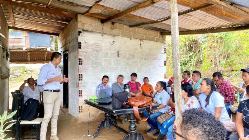 Secretaría Local de Salud y su lucha frontal contra el leishmaniasis y chagas en caficultores de Tierra Nueva