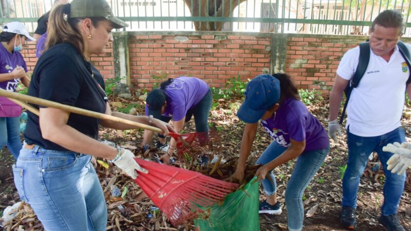 Gestora Social lidera jornada de limpieza para embellecer el Técnico La Esperanza