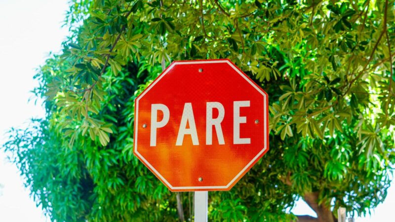 Secretaría de Tránsito de Valledupar inició instalación de señalización de PARE para mejorar movilidad