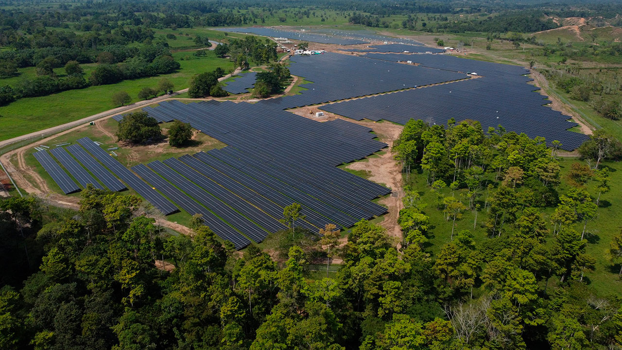 Ecopetrol inauguró la Granja Solar La Cira Infantas, en Barrancabermeja
