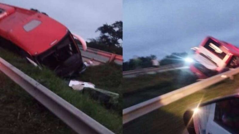 Bus con 39 pasajeros se accidentó en vías del Cesar