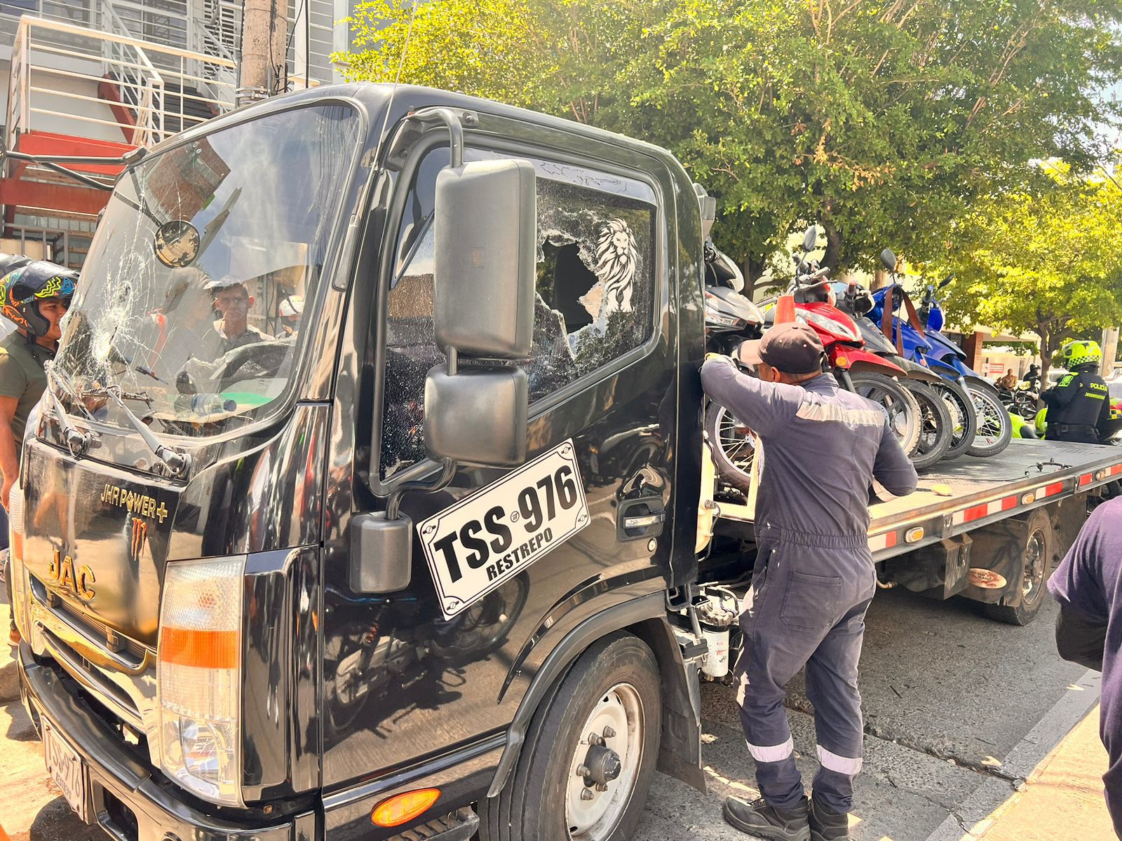 Secretaría de Tránsito y Transporte de Valledupar denuncia que grúa fue vandalizada
