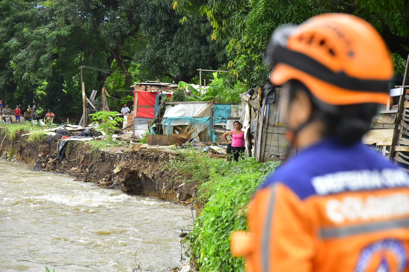 Alcaldía de Valledupar establece refugio temporal para familias afectadas en la margen derecha del río Guatapurí 
