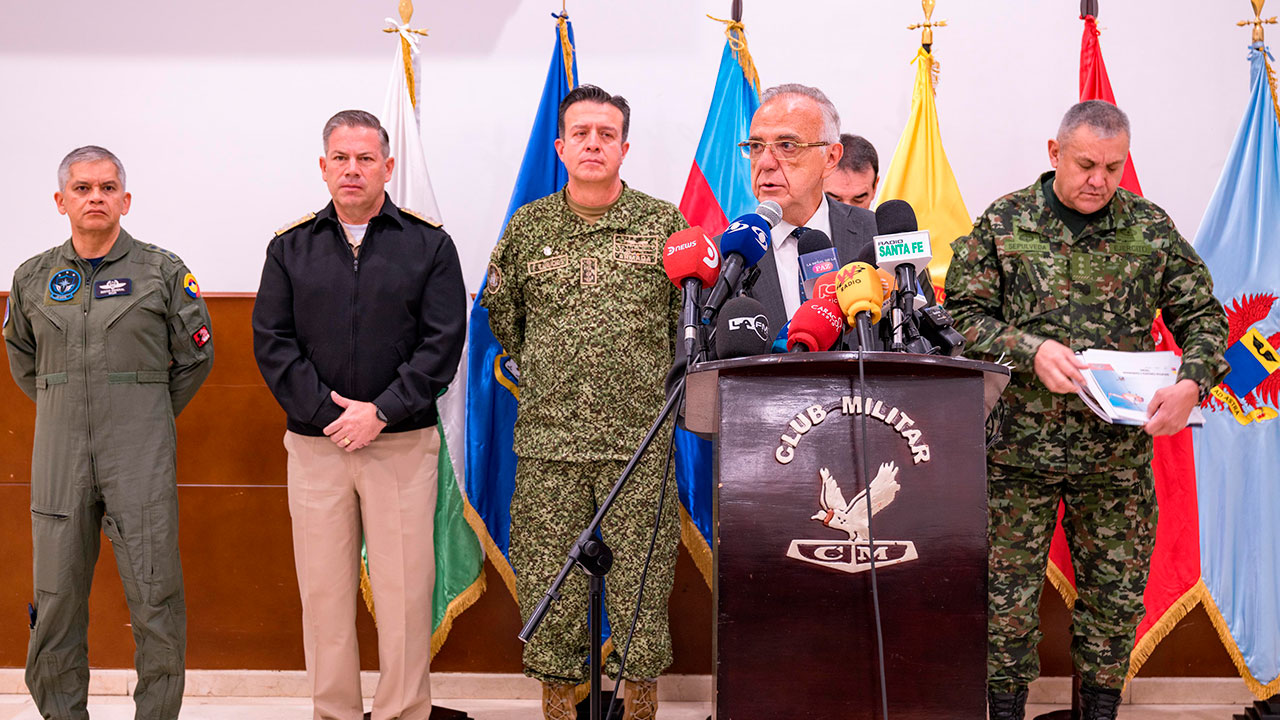 Con cartel de los más buscados y recompensas de más de $3.000 millones, Gobierno lanza Operación Themis 2.0 contra 78 jefes de grupos criminales