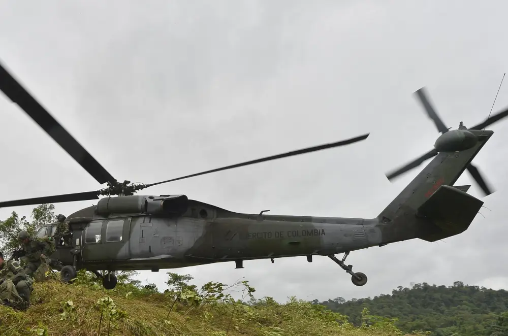 Detalles desconocidos del mortal accidente de 4 militares que descendían por cuerda de helicóptero