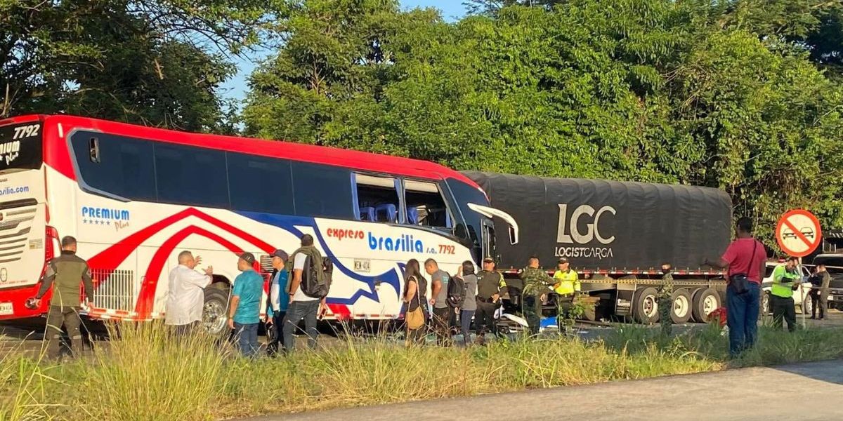 Trágico accidente en Zona Bananera: tres muertos y cuatro heridos