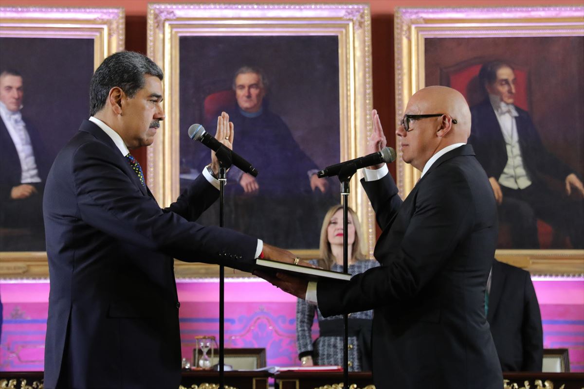 Nicolás Maduro toma posesión como presidente en Venezuela; esto dijeron Edmundo González y Maria Corina Machado