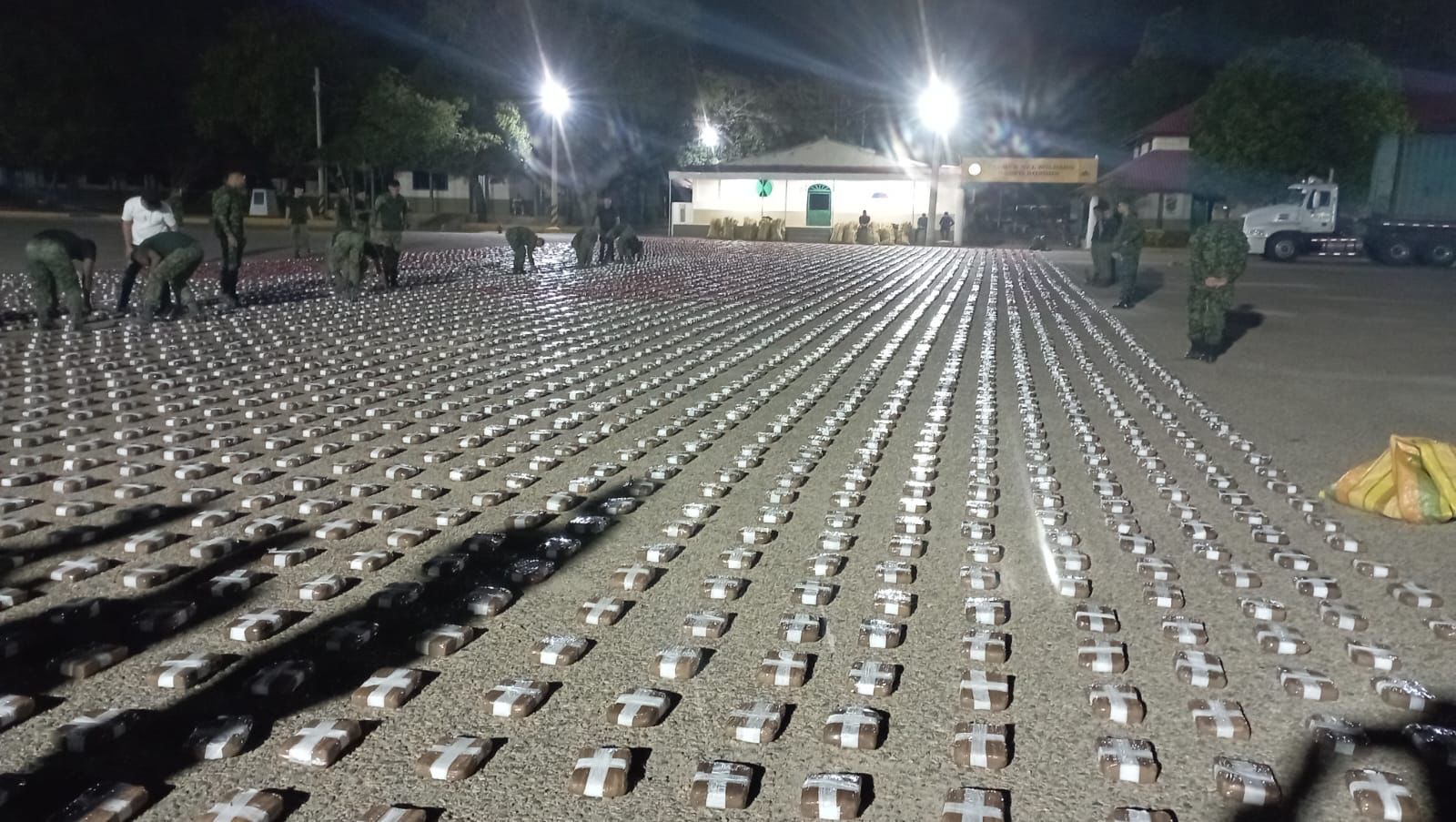 Tres toneladas de marihuana incautadas por el Ejército en La Guajira