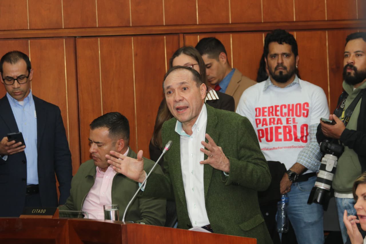 Es un hecho: se hundió la reforma laboral en la Comisión Séptima del Senado