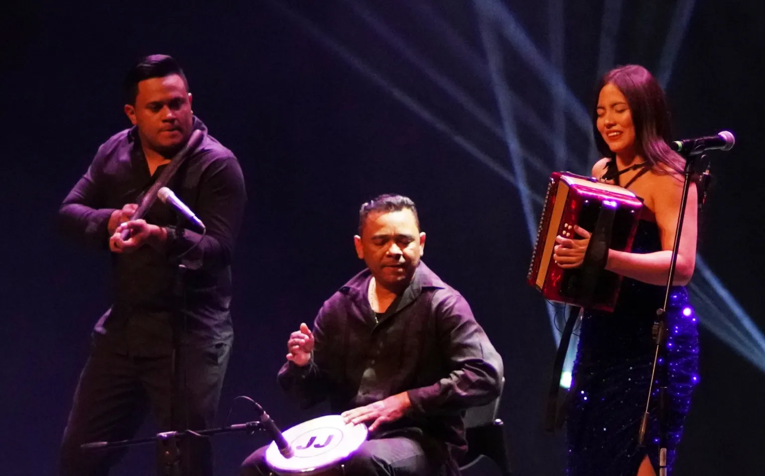 Noche Mágica de Vallenato se vivió en el Teatro Mayor Julio Mario Santo Domingo de Bogotá