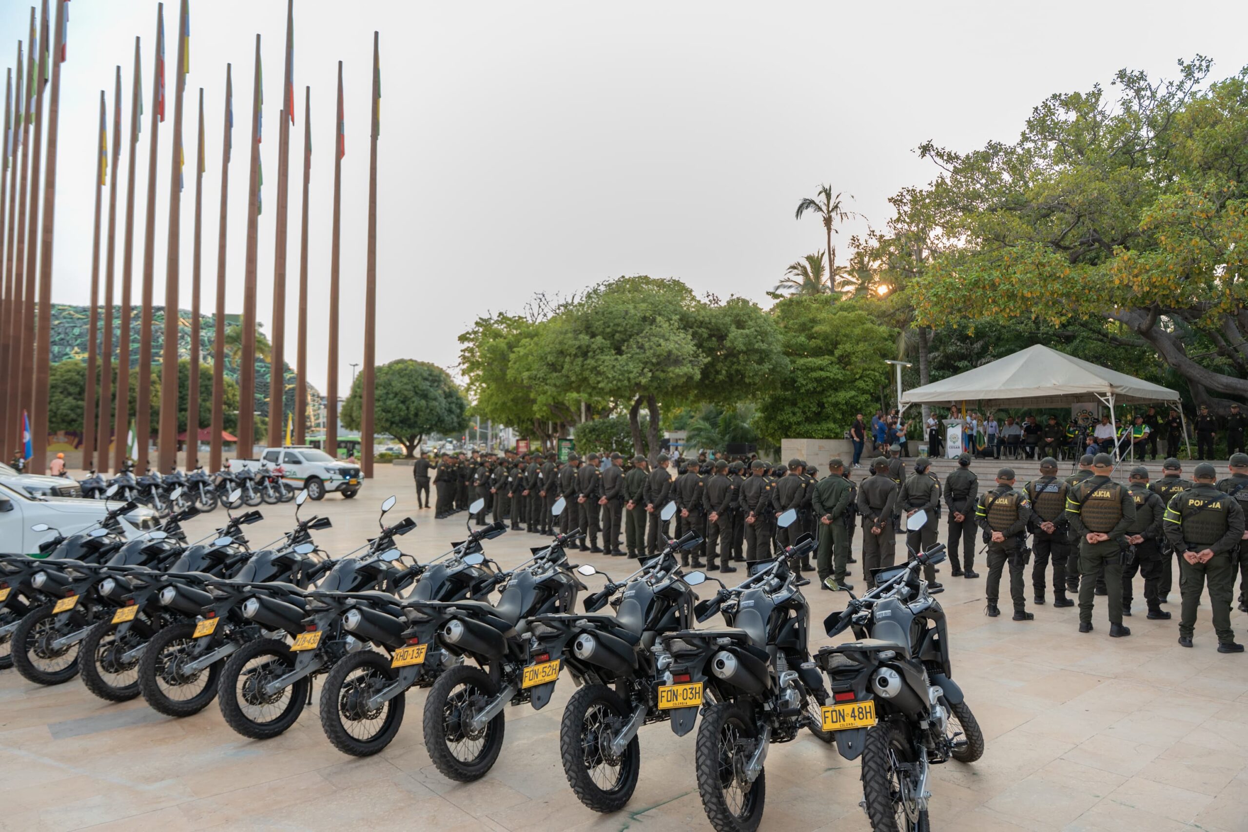 Aumenta pie de fuerza para el Cesar y Gobernación entrega nuevo parque automotor a la Policía