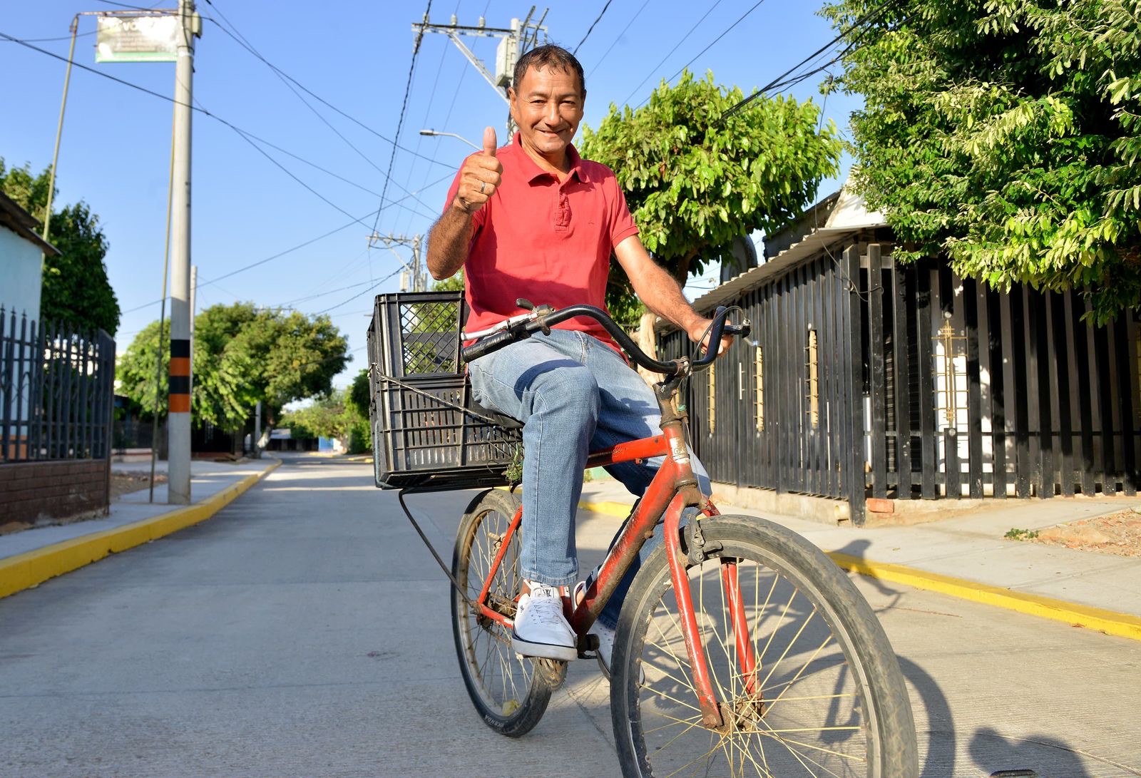 Alcalde Ernesto Orozco entregó más de mil metros de pavimento en cuatro sectores de Valledupar