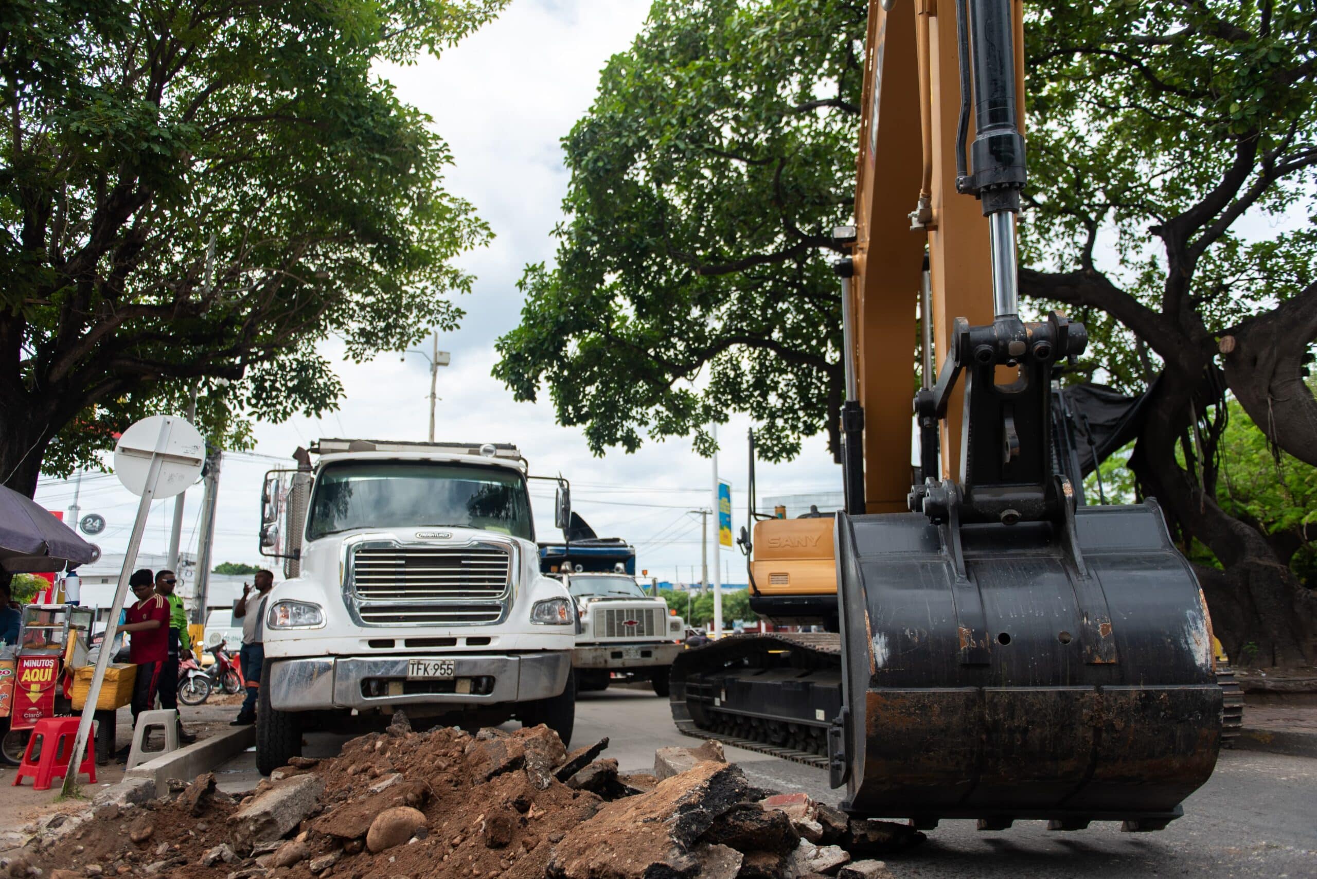 Gobernadora Elvia Milena Sanjuan dio inicio a la obra de 2.3 kilómetros de doble calzada para Valledupar