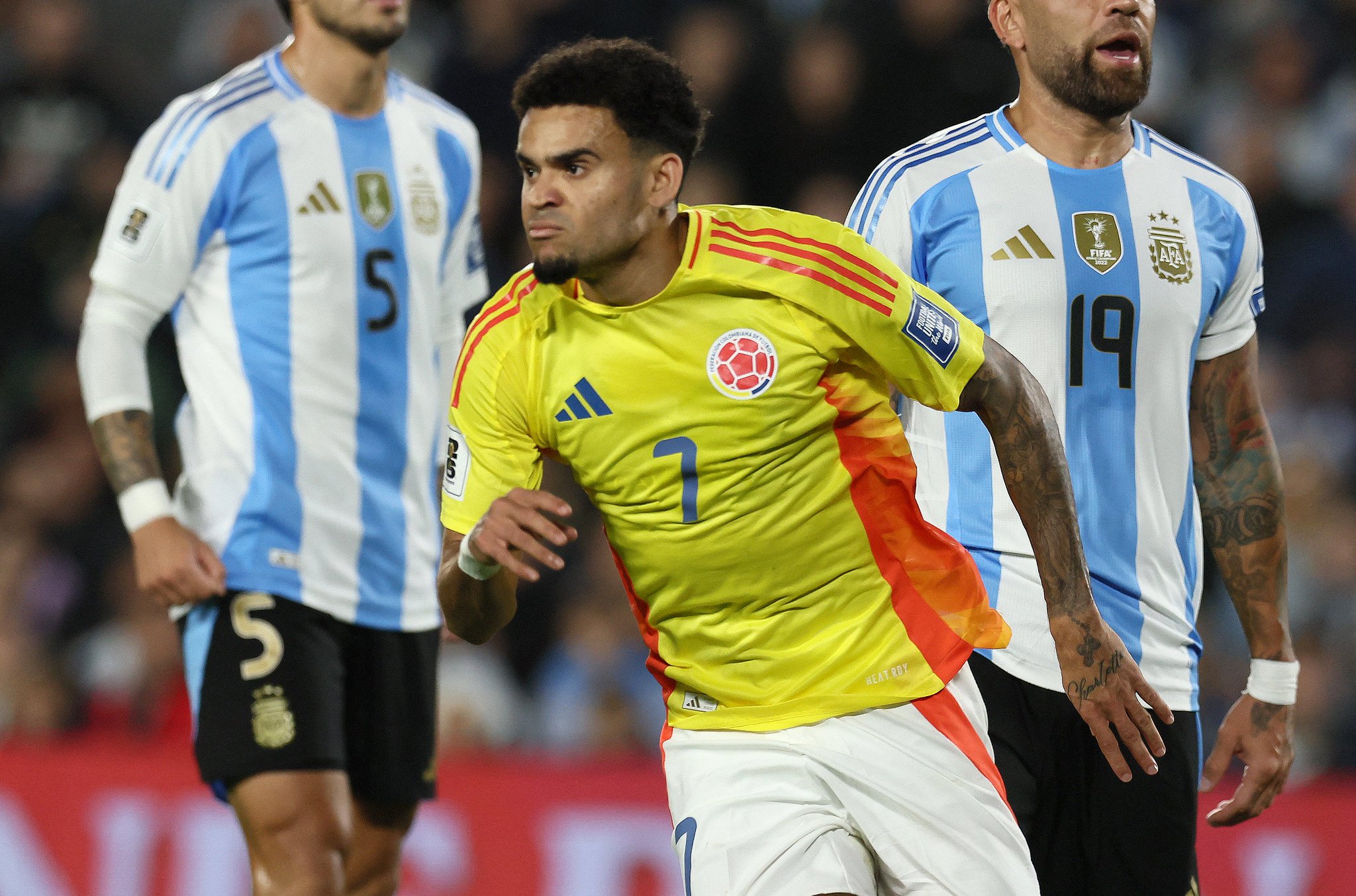 Colombia empata con Argentina en un duelo intenso por las Eliminatorias