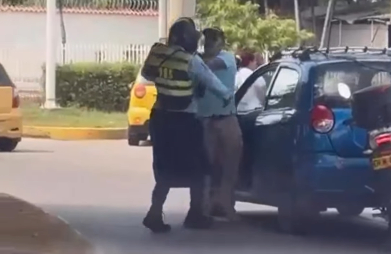 Alcaldía de Valledupar investiga y rechaza hechos de agresión entre agente de tránsito y ciudadano