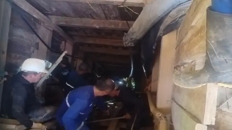 Emergencia en mina El Miñón deja 18 mineros atrapados en Antioquia