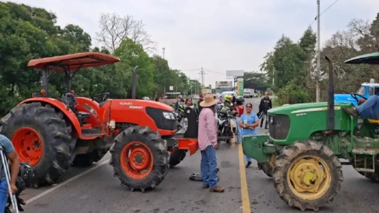 Fracasa primer intento de diálogo entre arroceros y Gobierno: el paro continúa