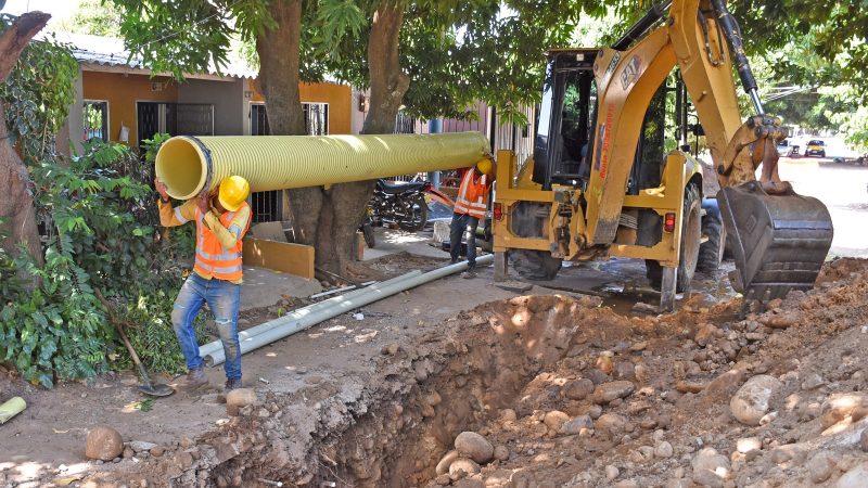 Emdupar avanza en la instalación de 8.000 metros de tubería en Valledupar