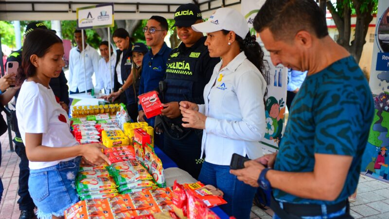 Mercado y útiles por reciclaje, la apuesta de Aseo del Norte