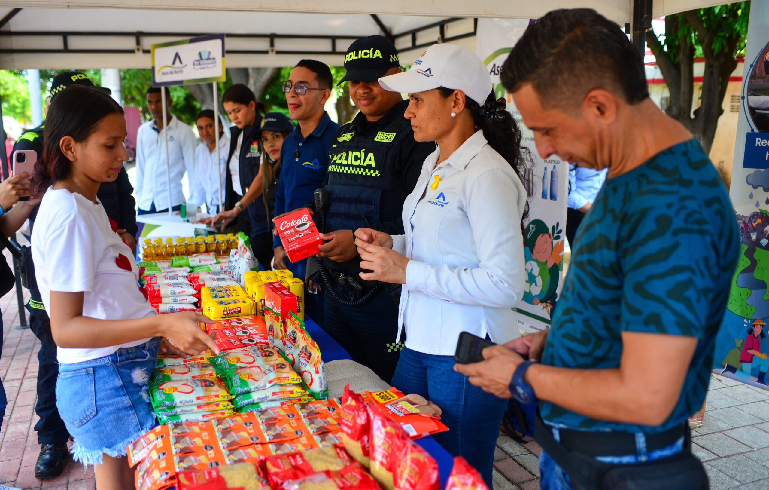 Mercado y útiles por reciclaje, la apuesta de Aseo del Norte