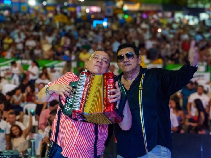 Poncho Zuleta y El Cocha Molina, ovacionados en una gira de cuatro noches por la región Caribe