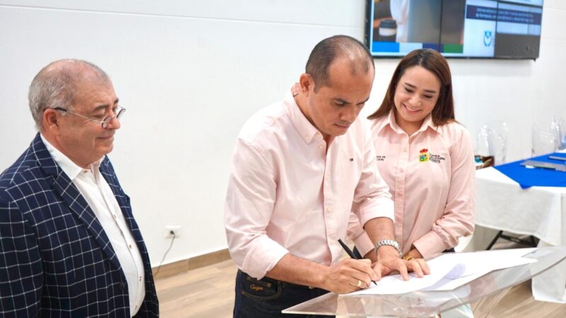 Cámara de Comercio de Valledupar e Instpecam firman convenio para fortalecer la educación y el emprendimiento en el Cesar