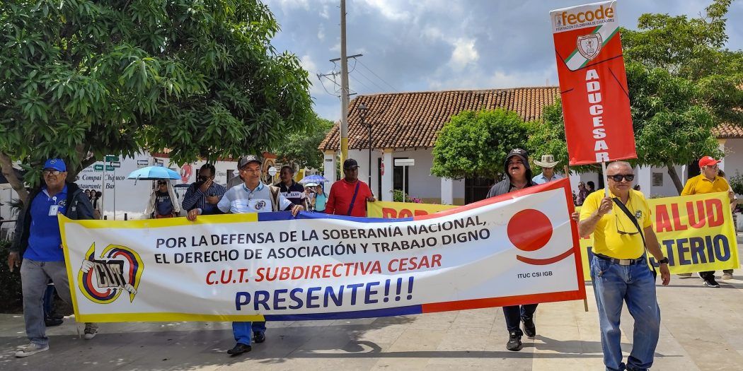 Docentes de Valledupar participaron en el paro nacional convocado por Fecode