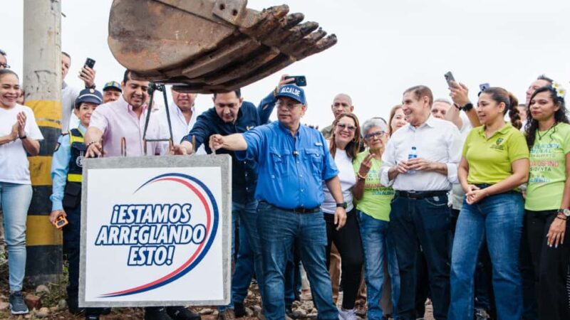 Valledupar da inicio a la obra vial más importante del suroccidente: Alcalde Ernesto Orozco puso la primera piedra en Don Alberto