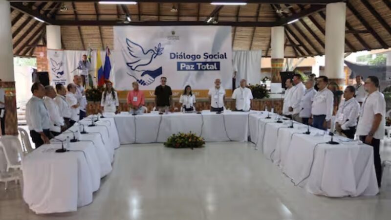 Exjefes de las AUC concluyeron en Valledupar reunión con el Gobierno en el marco de la Paz Total